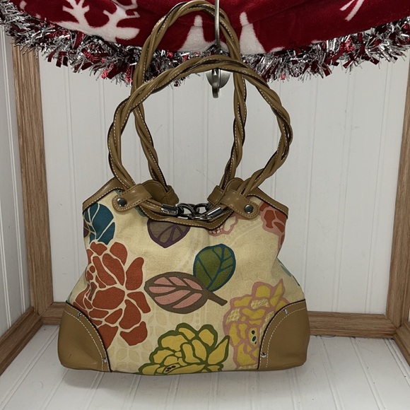 Relic Brand Floral Canvas Fabric Cinched Double Handle Magnetic Closure Handbag - Picture 1 of 12